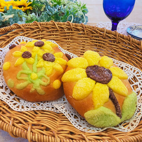 ひまわりメロンパン